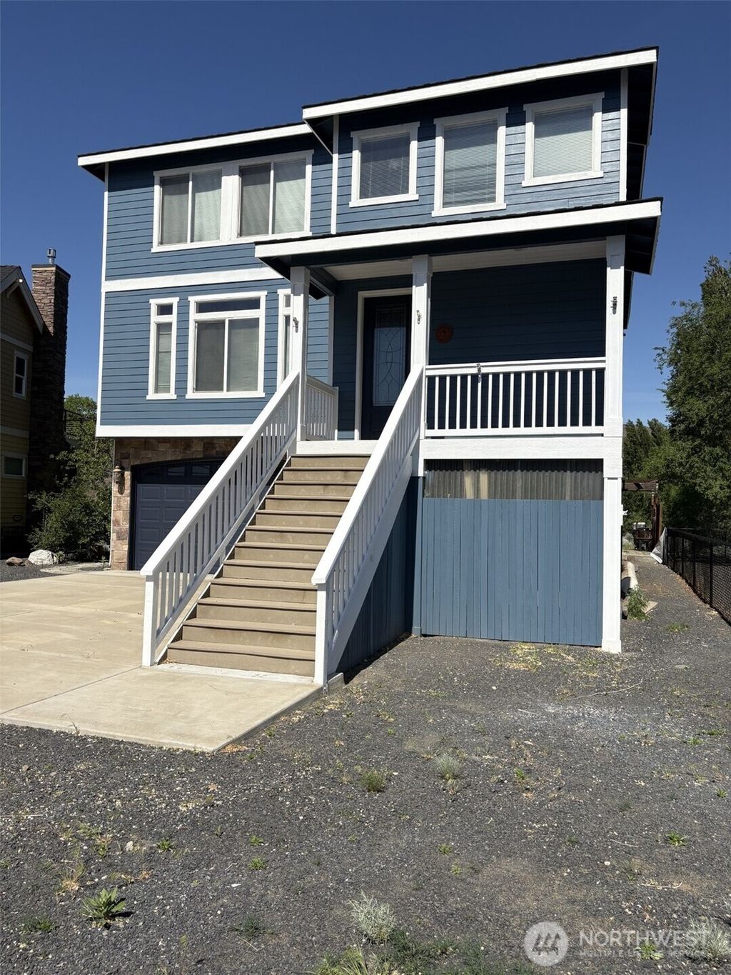 Photo of 582 River Drive SW, Quincy, WA 98848 (MLS # 2518116)