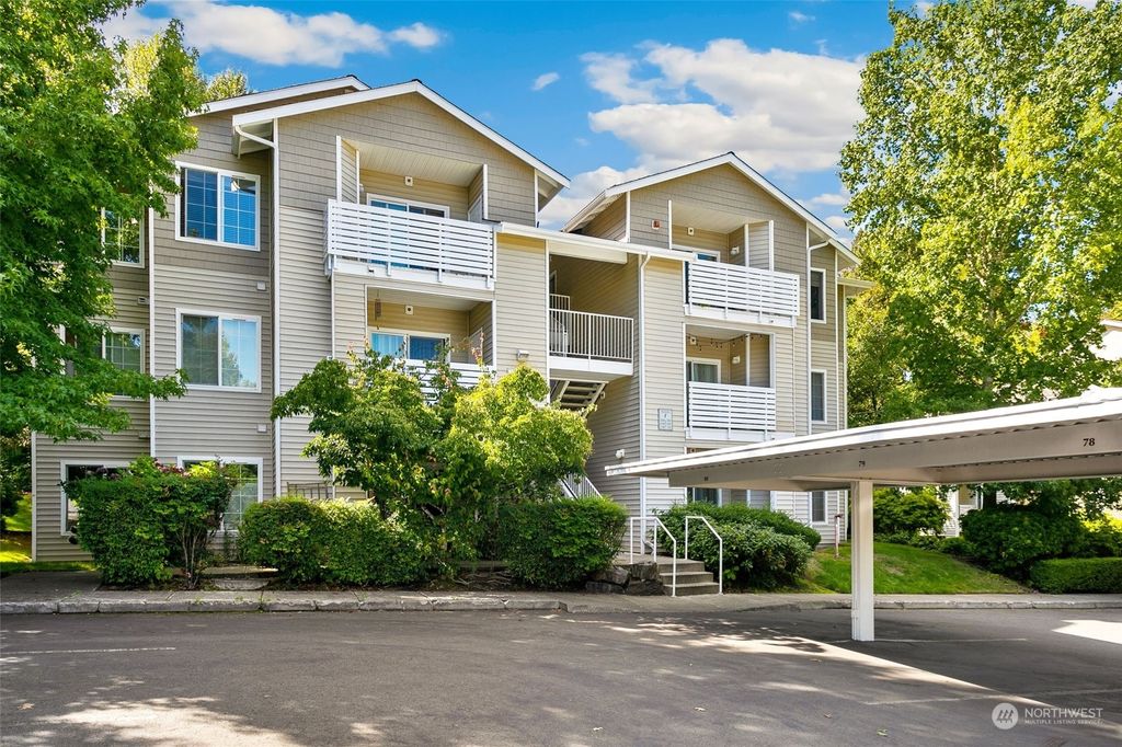 Photo of 801 Rainier Avenue N #F232, Renton, WA 98057 (MLS # 2158770)