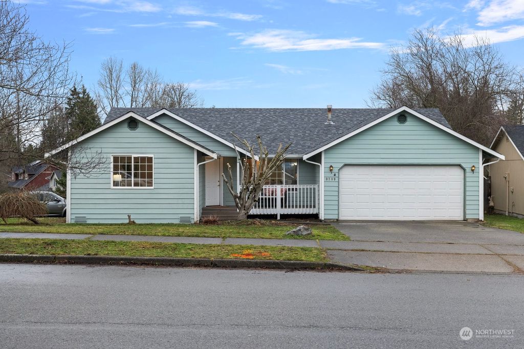 Photo of 9709 9th Street SE, Lake Stevens, WA 98258 (MLS # 2195753)