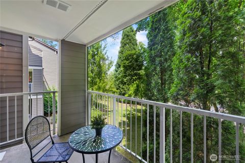 Photo of 200 Mt Park Boulevard SW #A204, Issaquah, WA 98027 (MLS # 2446008)