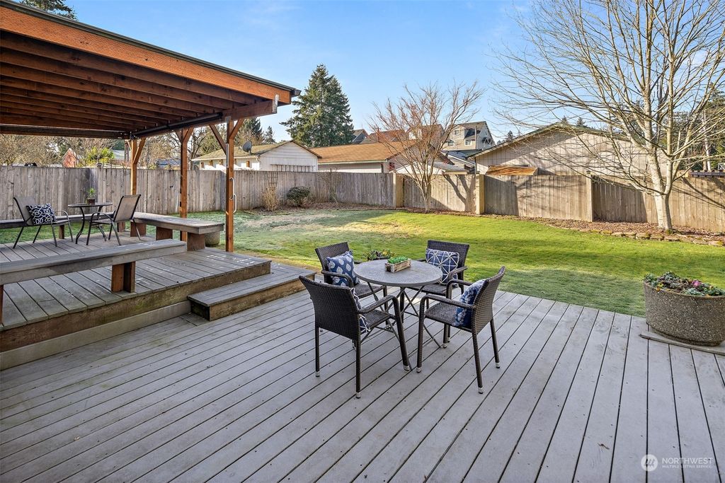 Photo of 27015 125th Avenue SE, Kent, WA 98030 (MLS # 2322155)