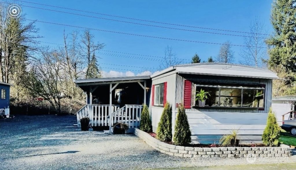 Photo of 32501 NE 50th Street #10, Carnation, WA 98014 (MLS # 2198032)