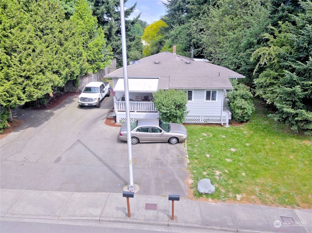 Photo of 4210 Southcenter Boulevard, Tukwila, WA 98188 (MLS # 2070165)