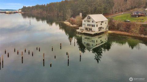 Photo of 17257 Olympic View Road NW, Silverdale, WA 98383 (MLS # 2386110)