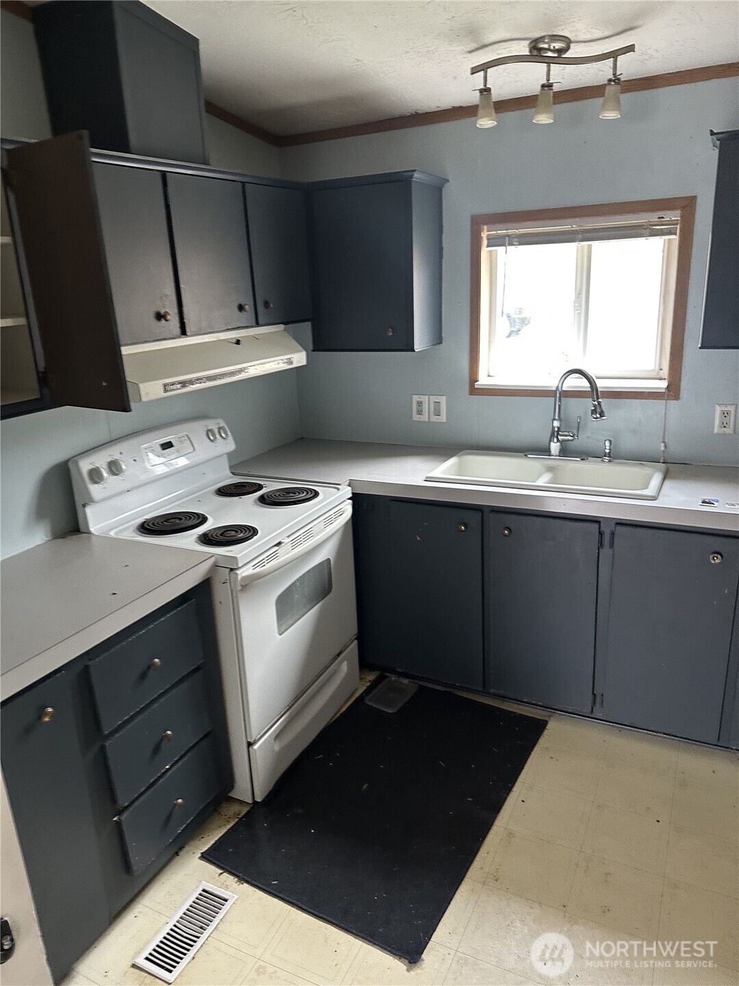 1194 State Hwy 12 49