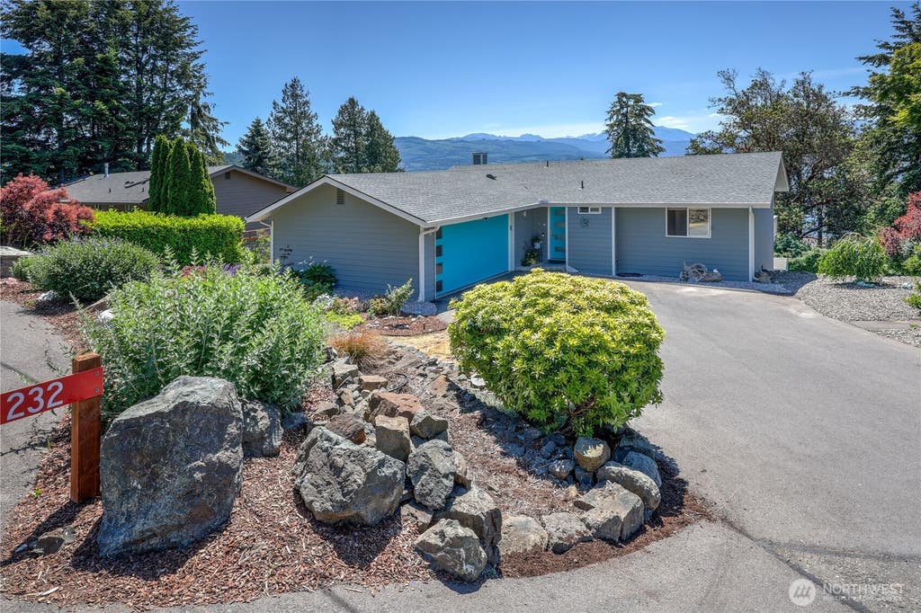 Photo of 232 S Palmer Drive, Port Townsend, WA 98368 (MLS # 2524624)