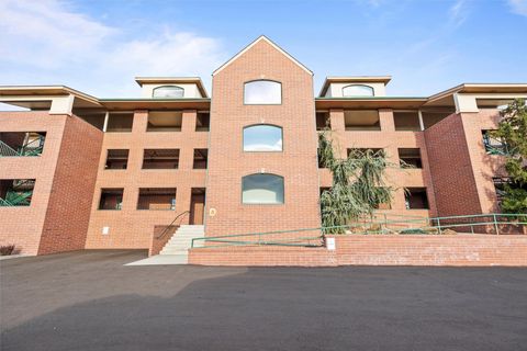 Photo of 300 Columbia Point Drive #D101, Richland, WA 99352 (MLS # 2440533)