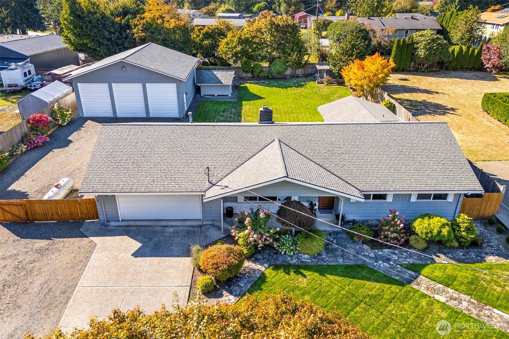 Photo of 3706 99th Drive SE, Lake Stevens, WA 98258 (MLS # 2591593)