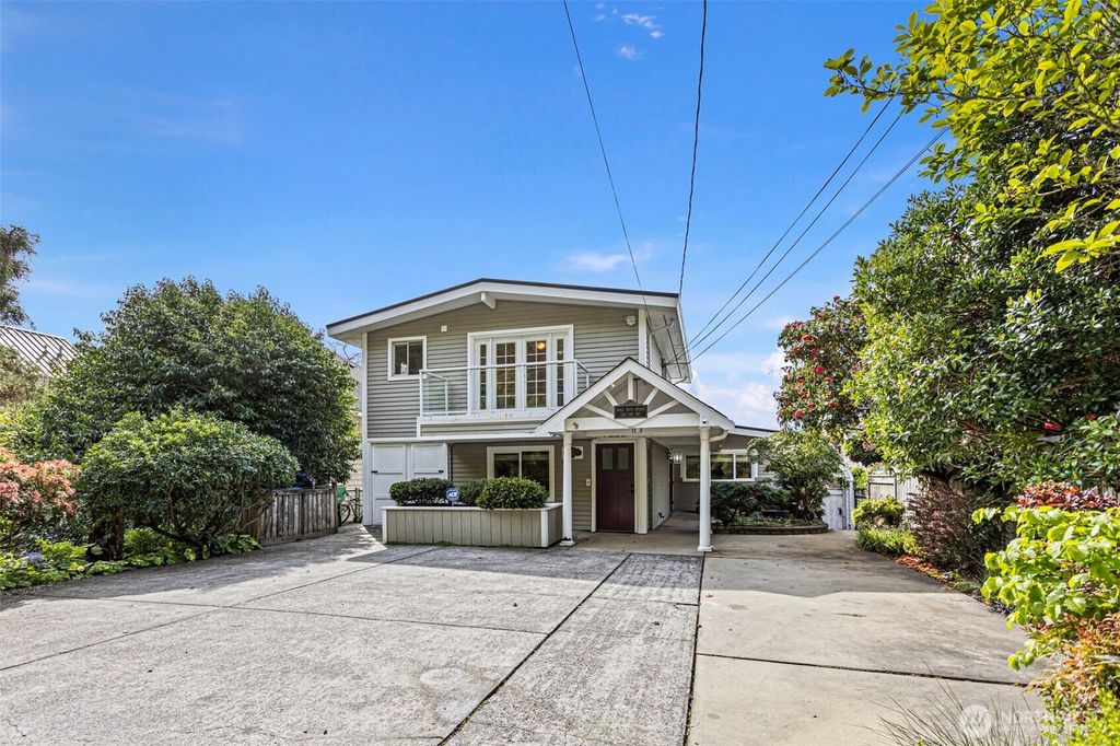 Photo of 7125 Beach Drive SW, Seattle, WA 98136 (MLS # 2514055)
