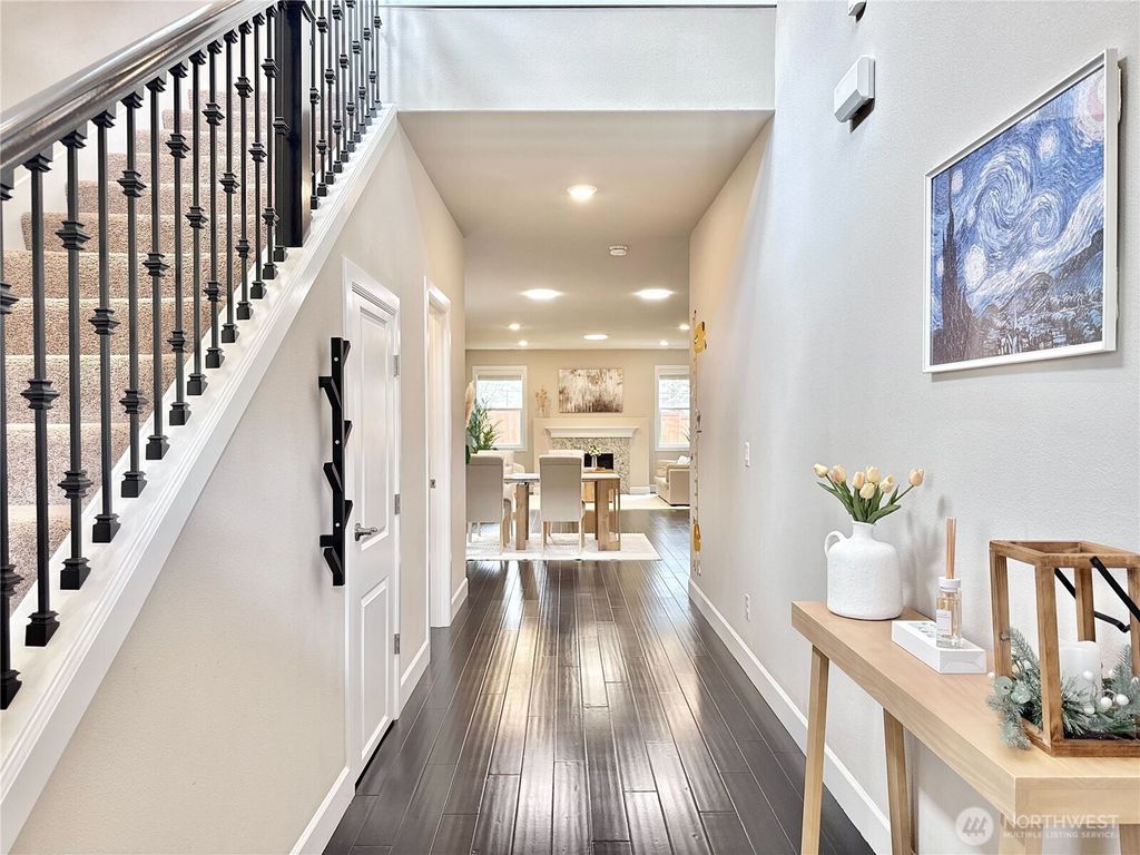 Photo of 3215 170th Place SE, Bothell, WA 98012 (MLS # 2496983)