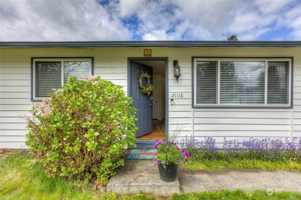 Photo of 21116 4th Avenue W, Bothell, WA 98021 (MLS # 2222725)