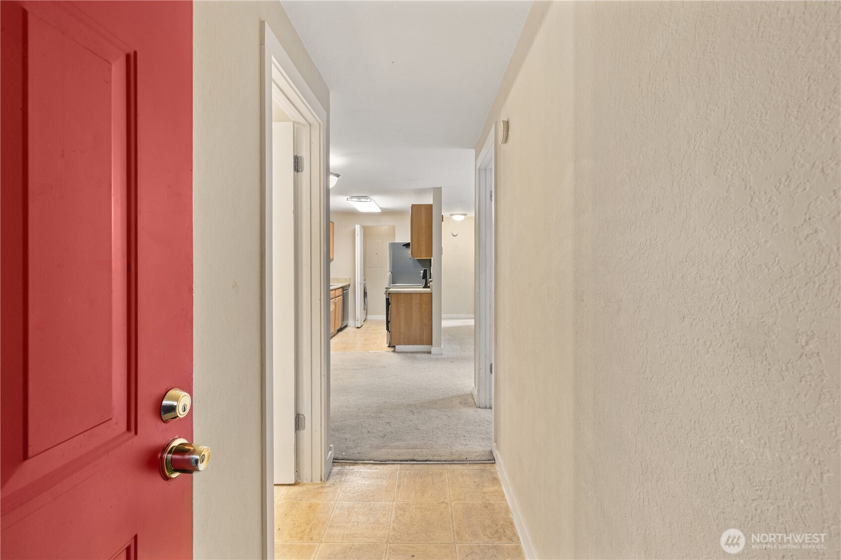 16817 Larch Way F206