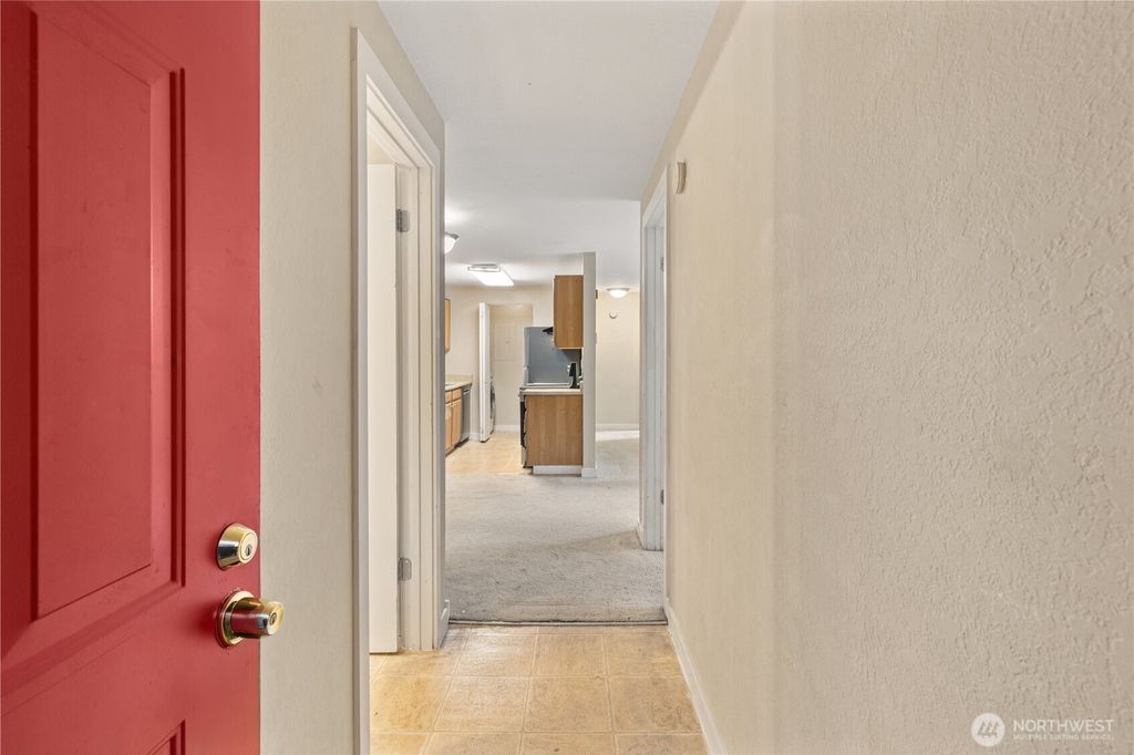 Photo of 16817 Larch Way #F206, Lynnwood, WA 98037 (MLS # 2464397)