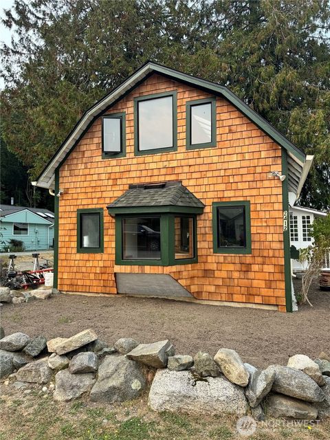 Photo of 2412 28th Street, Anacortes, WA 98221 (MLS # 2448587) Photo of 2412 28th Street, Anacortes, WA 98221 (MLS # 2448587)