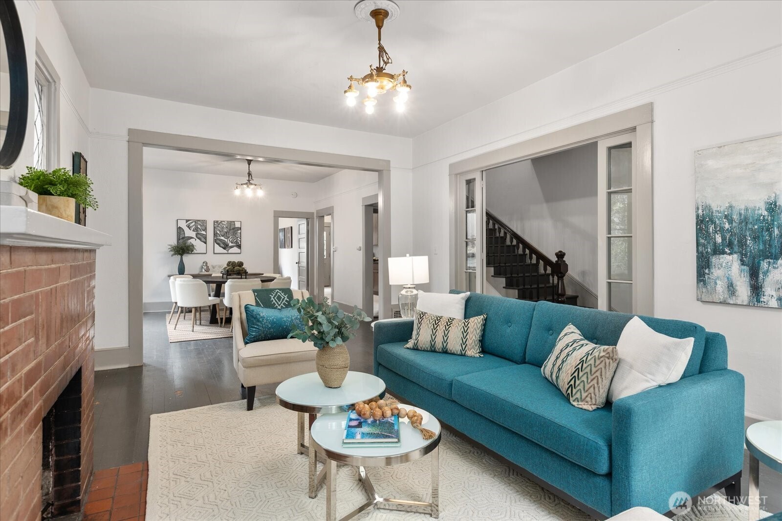 743 Broadway E