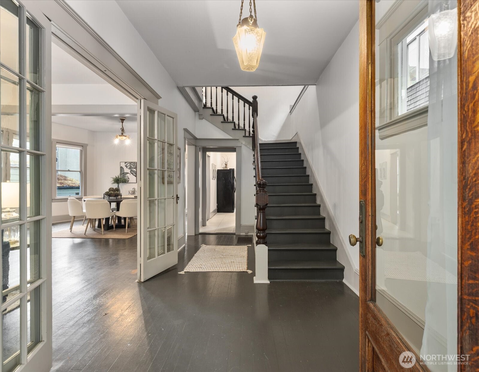 743 Broadway E