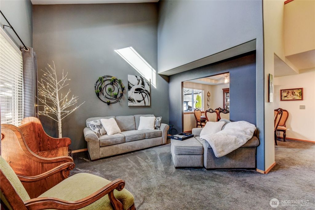 Photo of 1523 151st Street SW, Lynnwood, WA 98087 (MLS # 2488923)