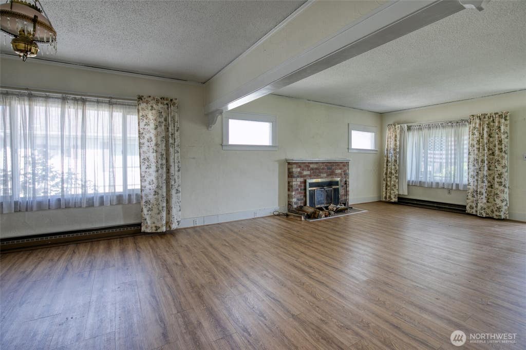 Photo of 2717 Cherry Street, Hoquiam, WA 98550 (MLS # 2533895)