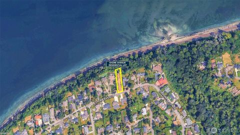 Photo of 3121 Shore Avenue, Everett, WA 98203 (MLS # 2443921)