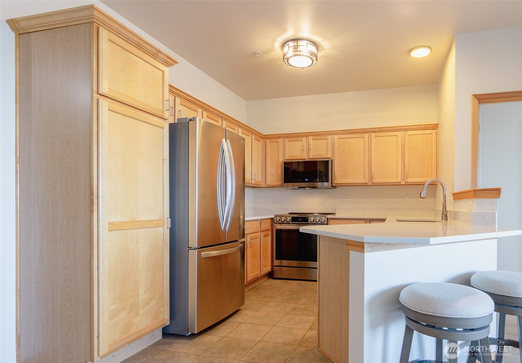 1007 High Street 203