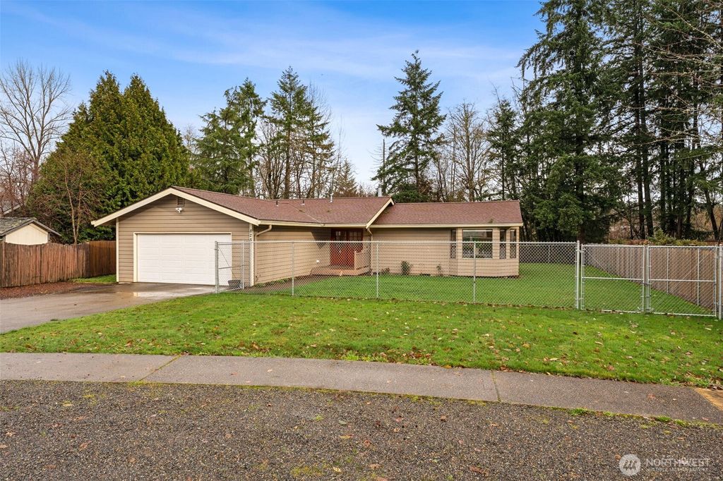 Photo of 828 Livingston Street NE, Lacey, WA 98516 (MLS # 2461408)