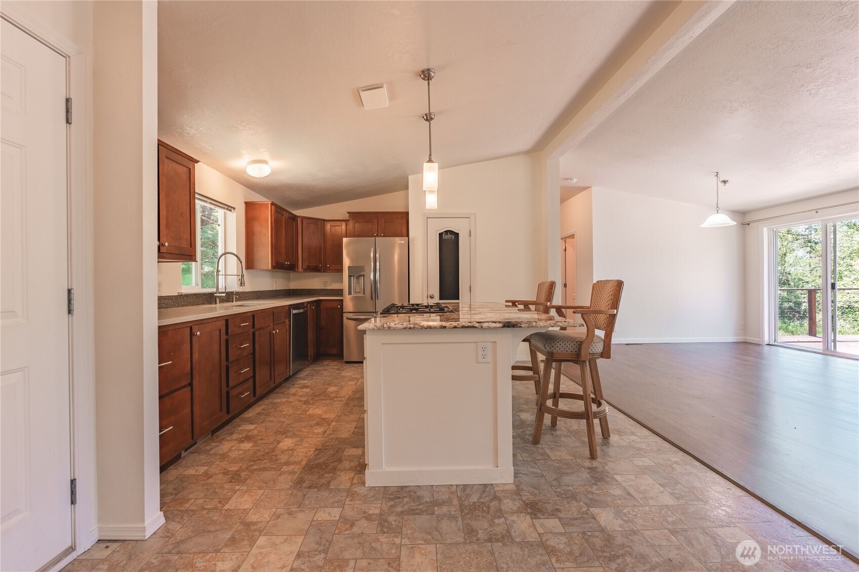 126 Burchett Road