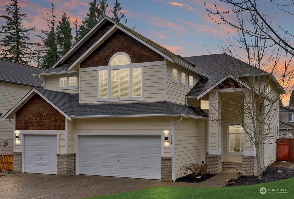 Photo of 22430 SE 267th Street, Maple Valley, WA 98038 (MLS # 2204845)