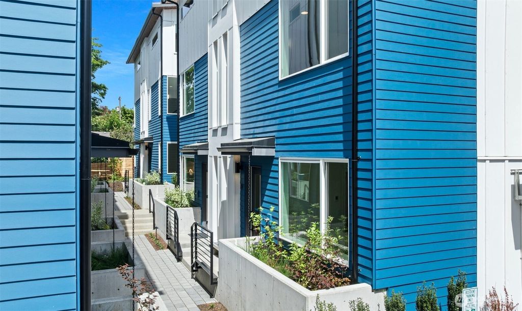 Photo of 2523 29th Avenue S #C, Seattle, WA 98144 (MLS # 2377288)