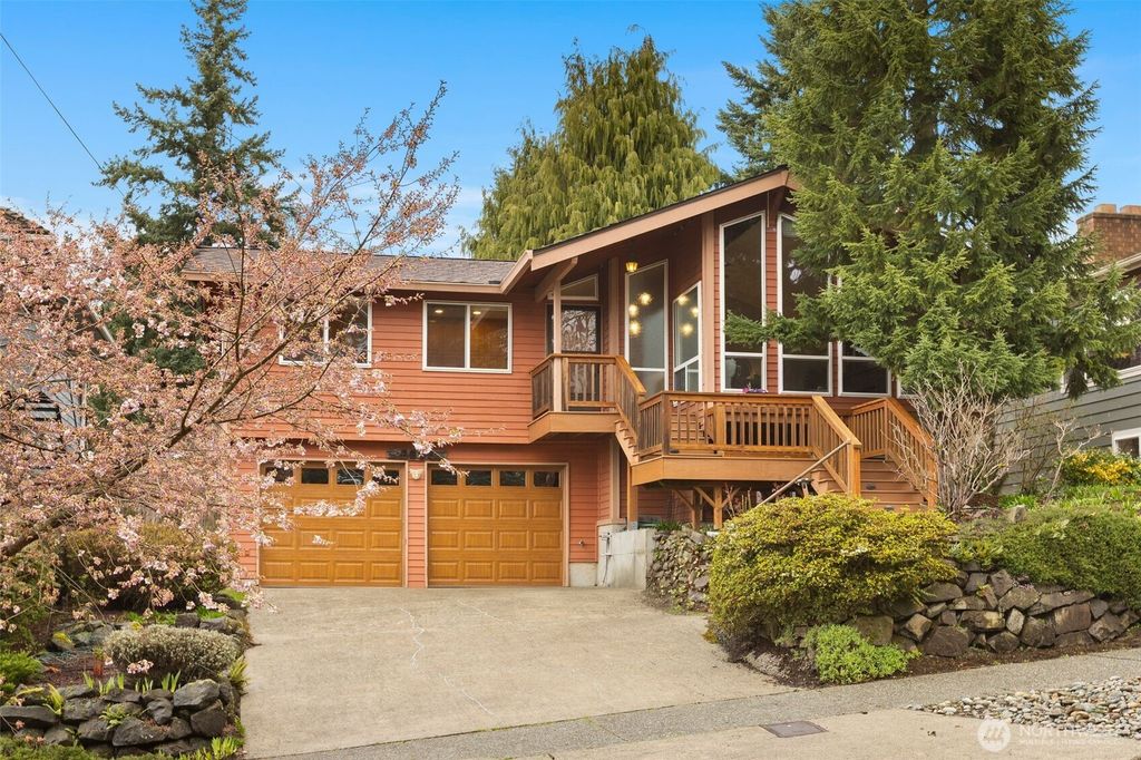 Photo of 3654 SW Othello Street, Seattle, WA 98126 (MLS # 2493640)