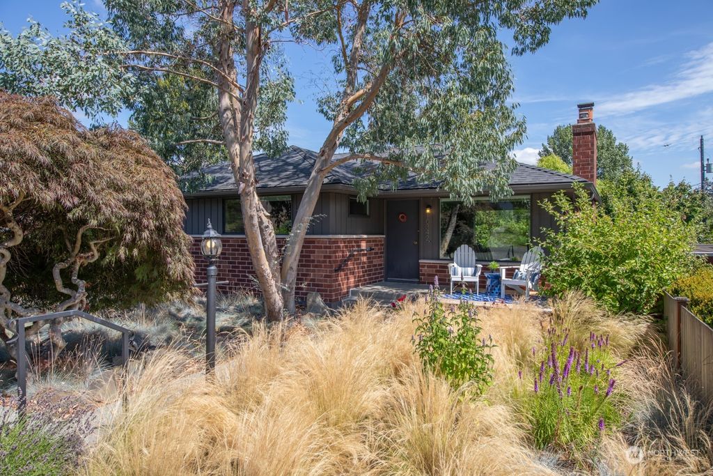 Photo of 10342 9th Avenue NW, Seattle, WA 98177 (MLS # 2141714)