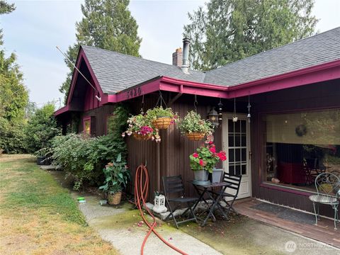 Photo of 5420 Monta Vista Drive, Edgewood, WA 98372 (MLS # 2471713)