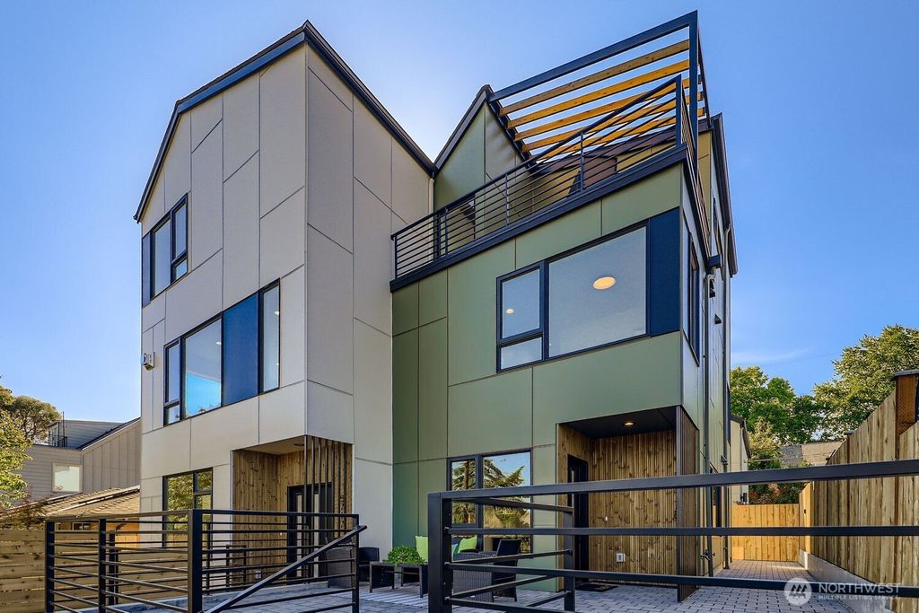 Photo of 5717 35th Avenue NE #B, Seattle, WA 98105 (MLS # 2435368)