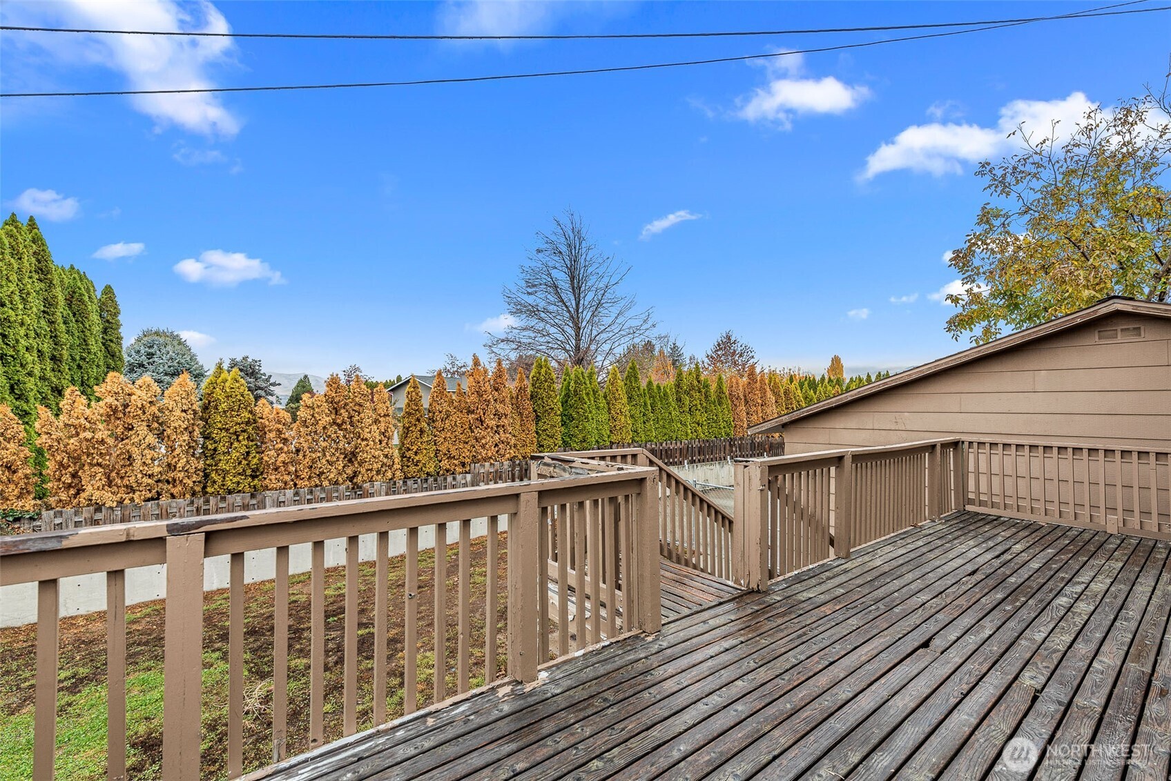 3010 NW Cascade Avenue