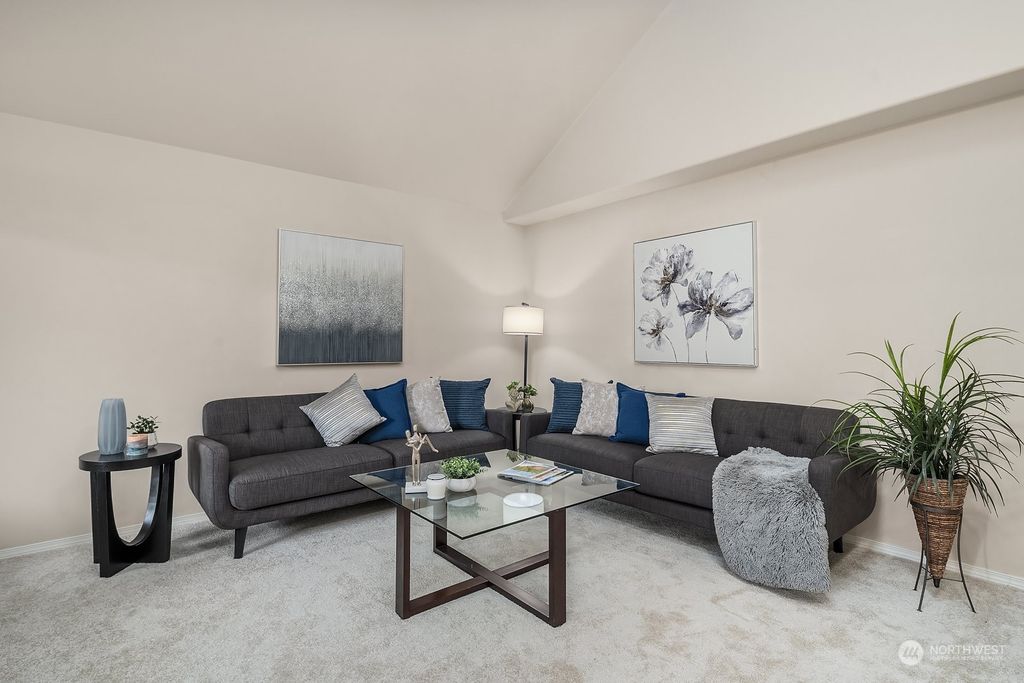 Photo of 8029 NE 131st Court, Kirkland, WA 98034 (MLS # 2198419)