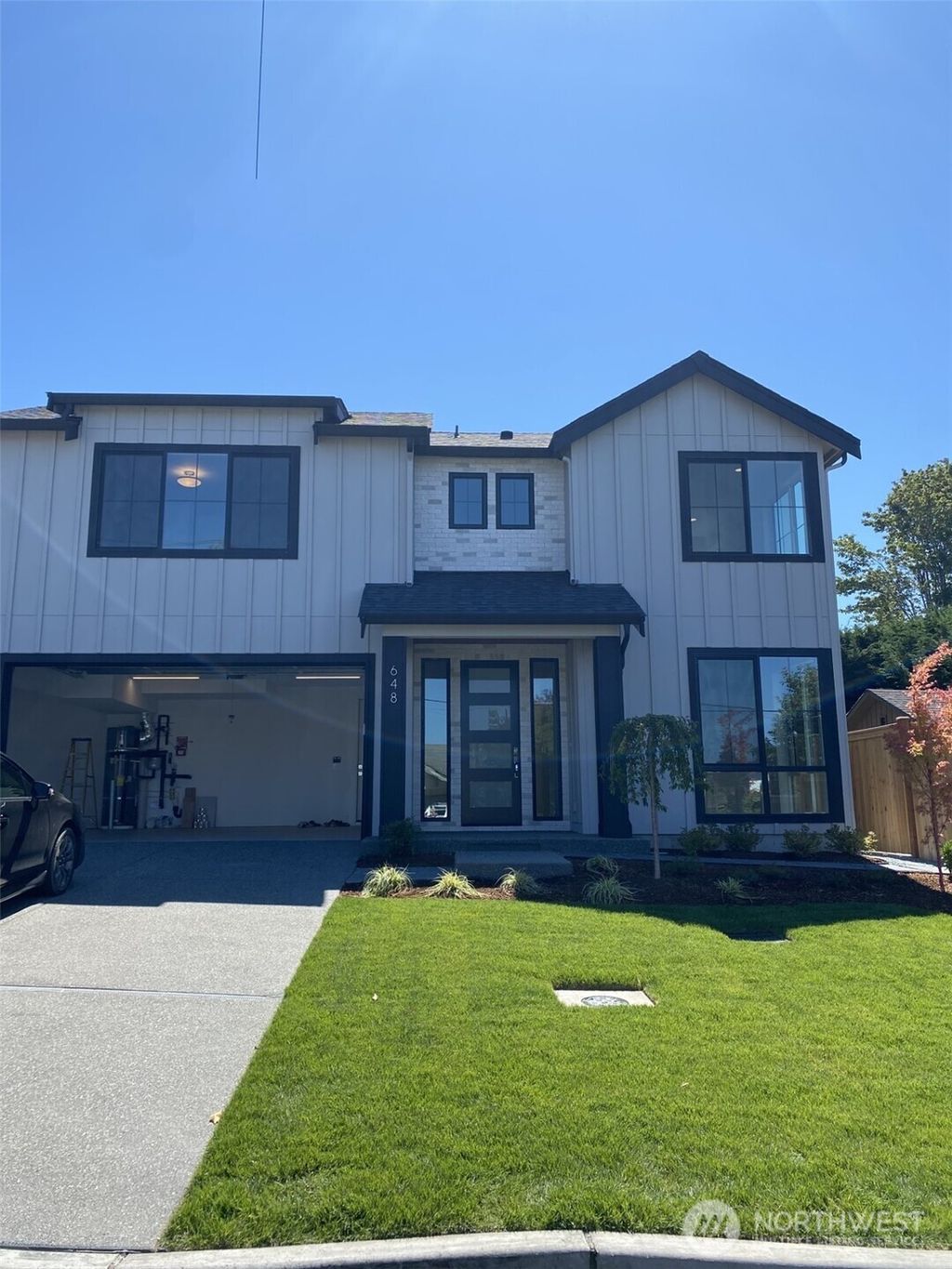 Photo of 648 Walnut Street, Edmonds, WA 98020 (MLS # 2419702)
