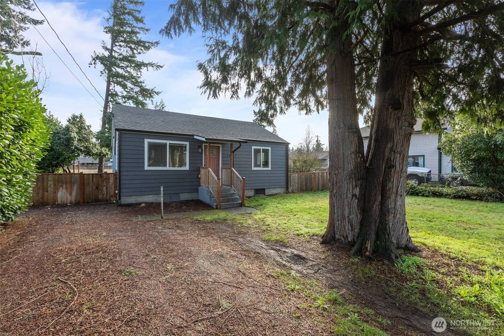 Photo of 10639 Sheridan Avenue S, Tacoma, WA 98444 (MLS # 2467707)