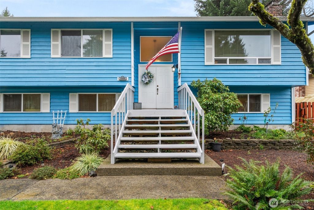 Photo of 1601 Clearbrook Drive SE, Lacey, WA 98503 (MLS # 2478253)