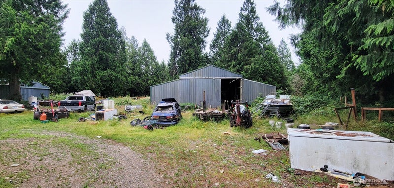 2193 W Ford Loop Road