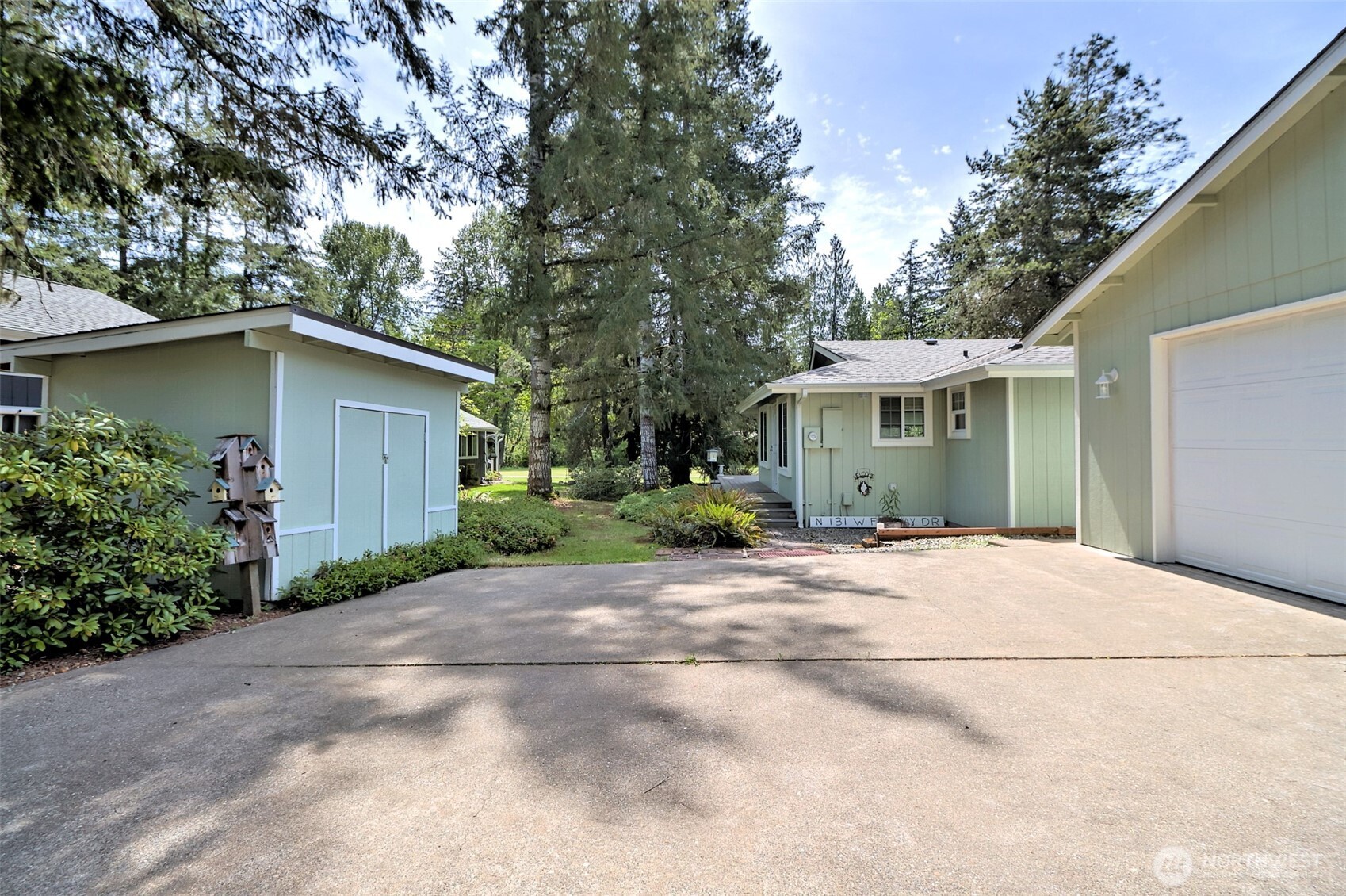 131 N Fairway Drive W
