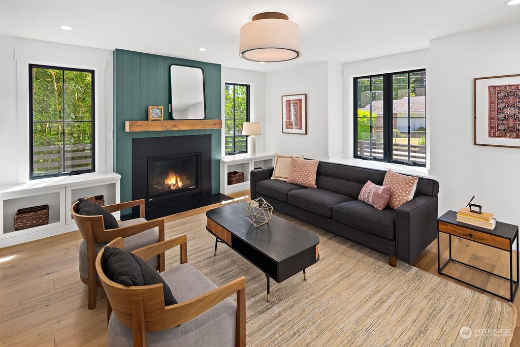 Photo of 1205 NE 91st Street, Seattle, WA 98115 (MLS # 2257002)