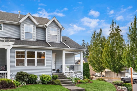 Photo of 3701 NE 6th Street, Renton, WA 98056 (MLS # 2582476)