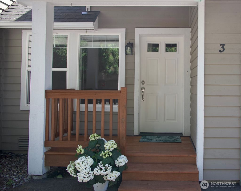 Photo of 8044 212th Street SW #3, Edmonds, WA 98026 (MLS # 2405877)