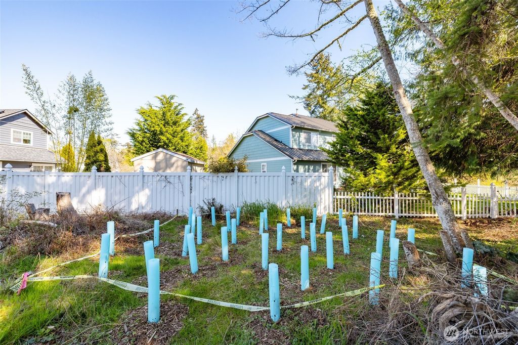 Photo of 1815 Ohio Avenue, Anacortes, WA 98221 (MLS # 2510598)