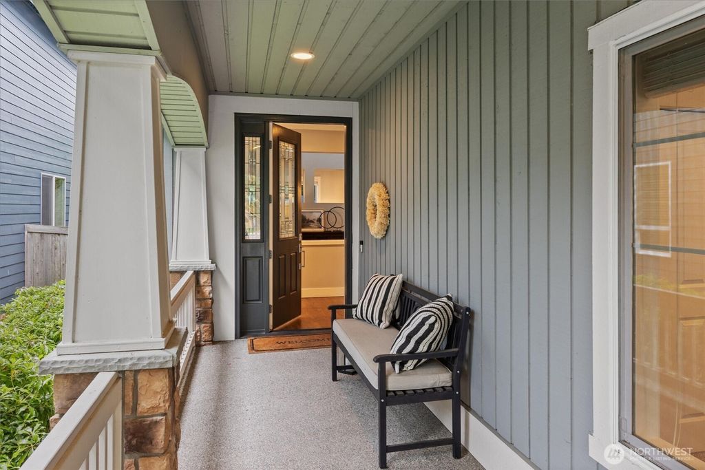 Photo of 1308 269th Court SE, Sammamish, WA 98075 (MLS # 2520335)