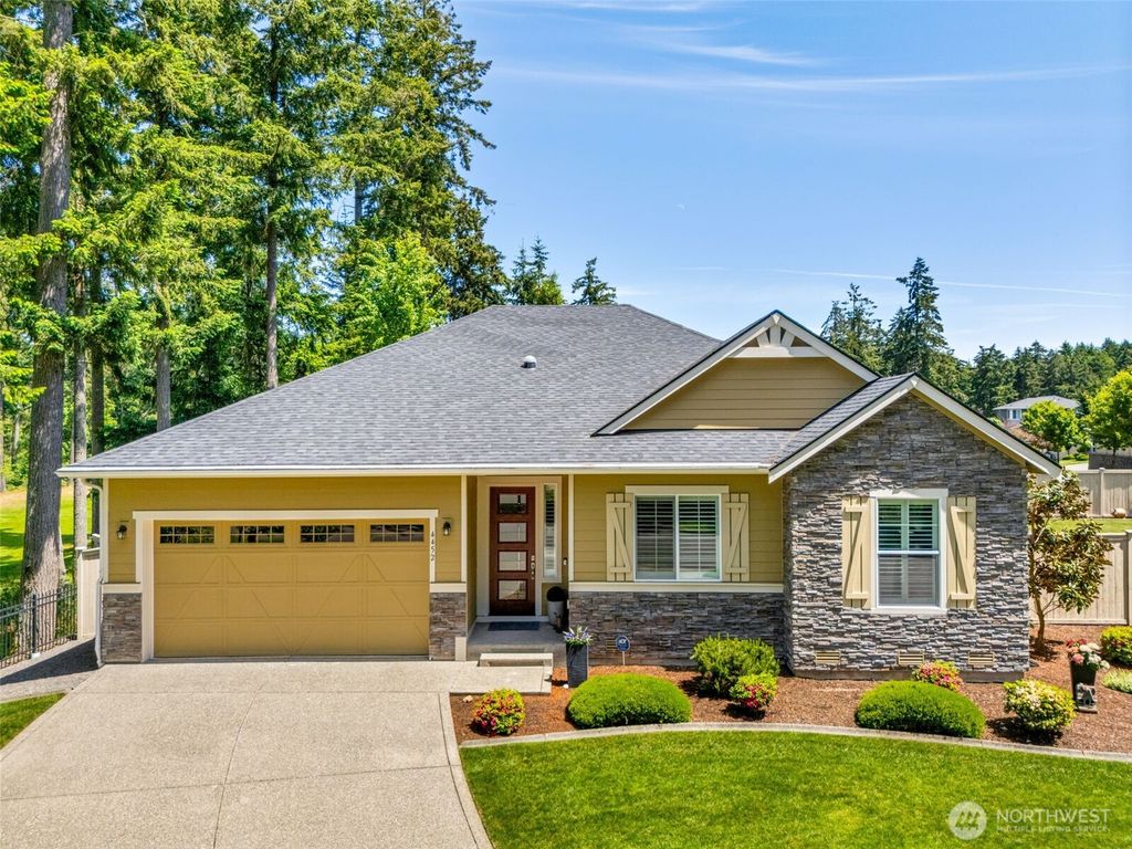 Photo of 4452 Campus Drive NE, Lacey, WA 98516 (MLS # 2529555)