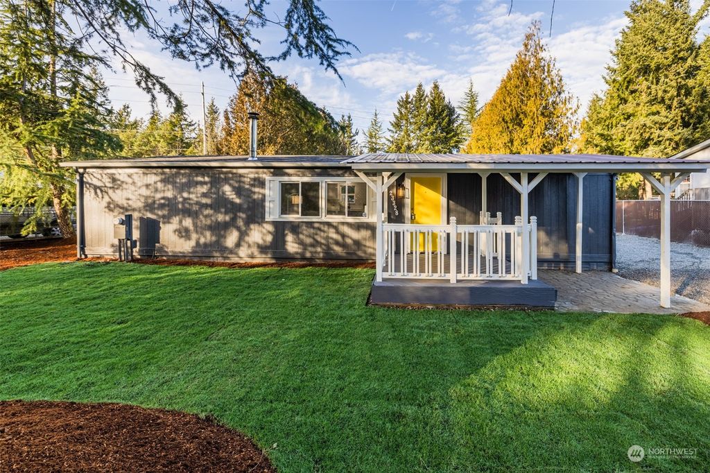 Photo of 23328 SE 271st Place, Maple Valley, WA 98038 (MLS # 2032971)