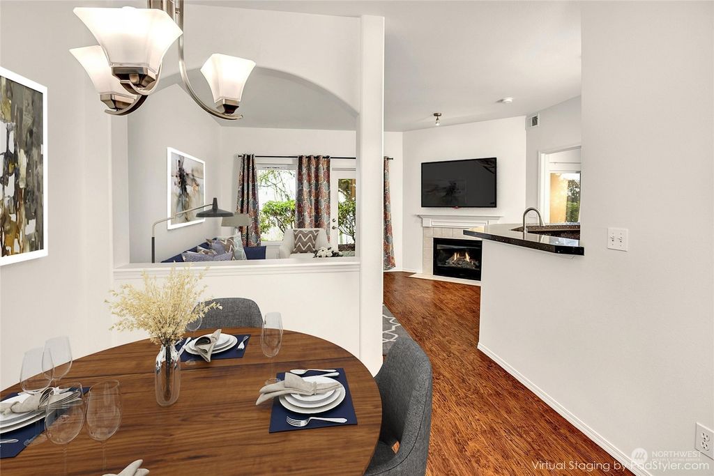 Photo of 12120 NE 172nd Place #L102, Bothell, WA 98011 (MLS # 2186587)