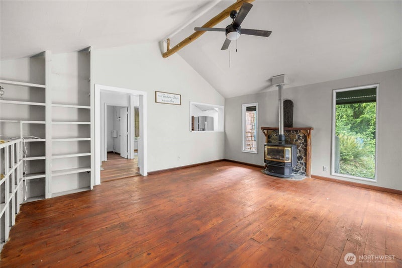 14784 Mountain View Lane