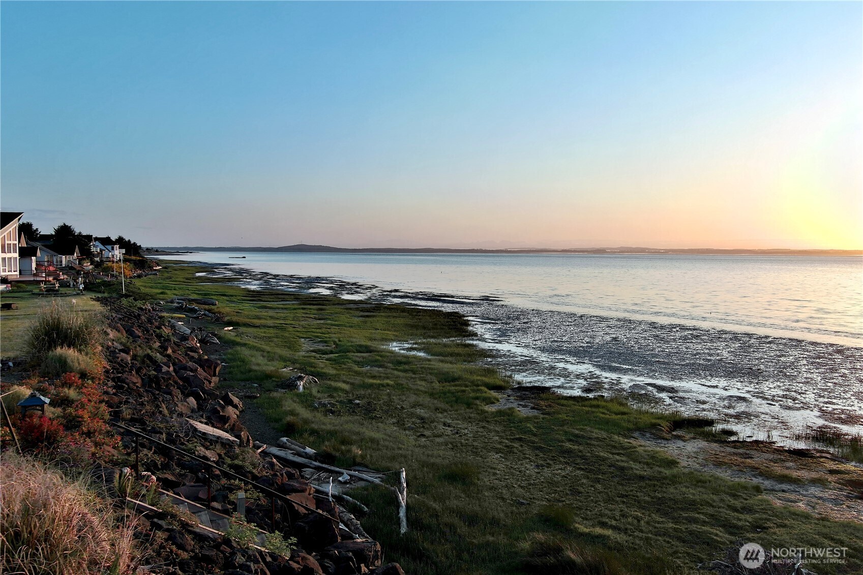 374 Harbor View Loop SE