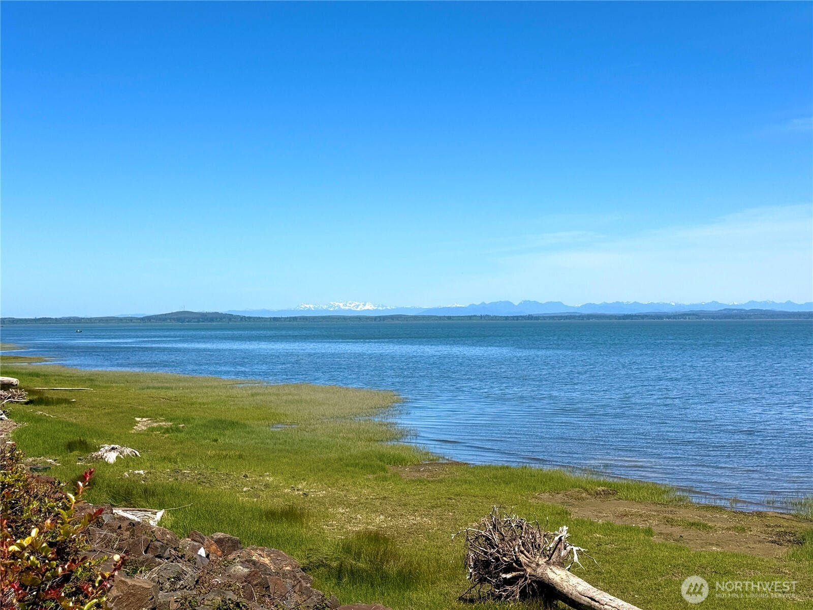 374 Harbor View Loop SE